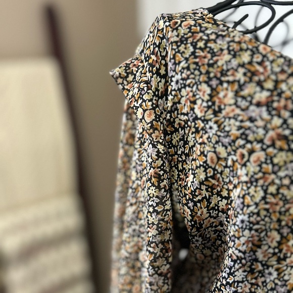 Madewell Black Floral Dress with Flutter Shoulder and Elastic Waist Boho - Picture 4 of 10